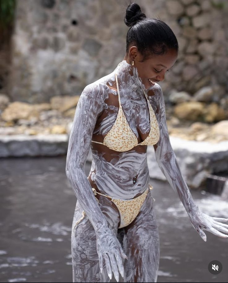 Fiji mud bath experience