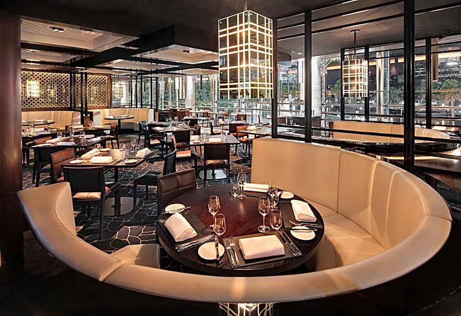 Sydney hotel restaurant