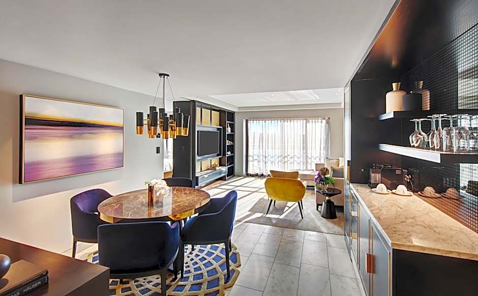 Sydney suite living and dining area